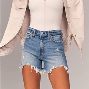 NWT Abercrombie High Rise 4 inch Denim Shorts